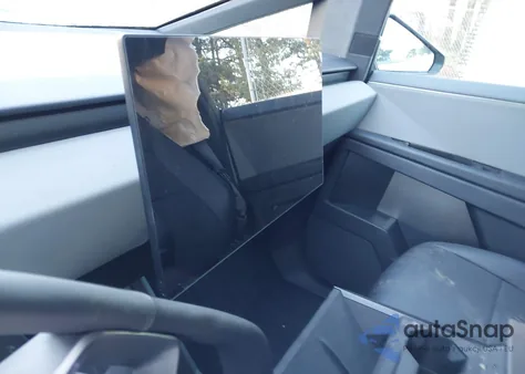 2024 Tesla Cybertruck z USA, uszkodzony, nr VIN 7G2CEHED5RA051673